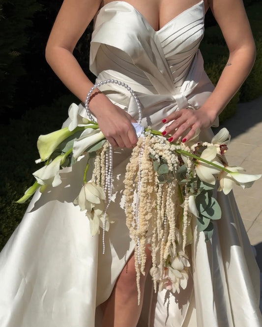 Infinity Bouquet